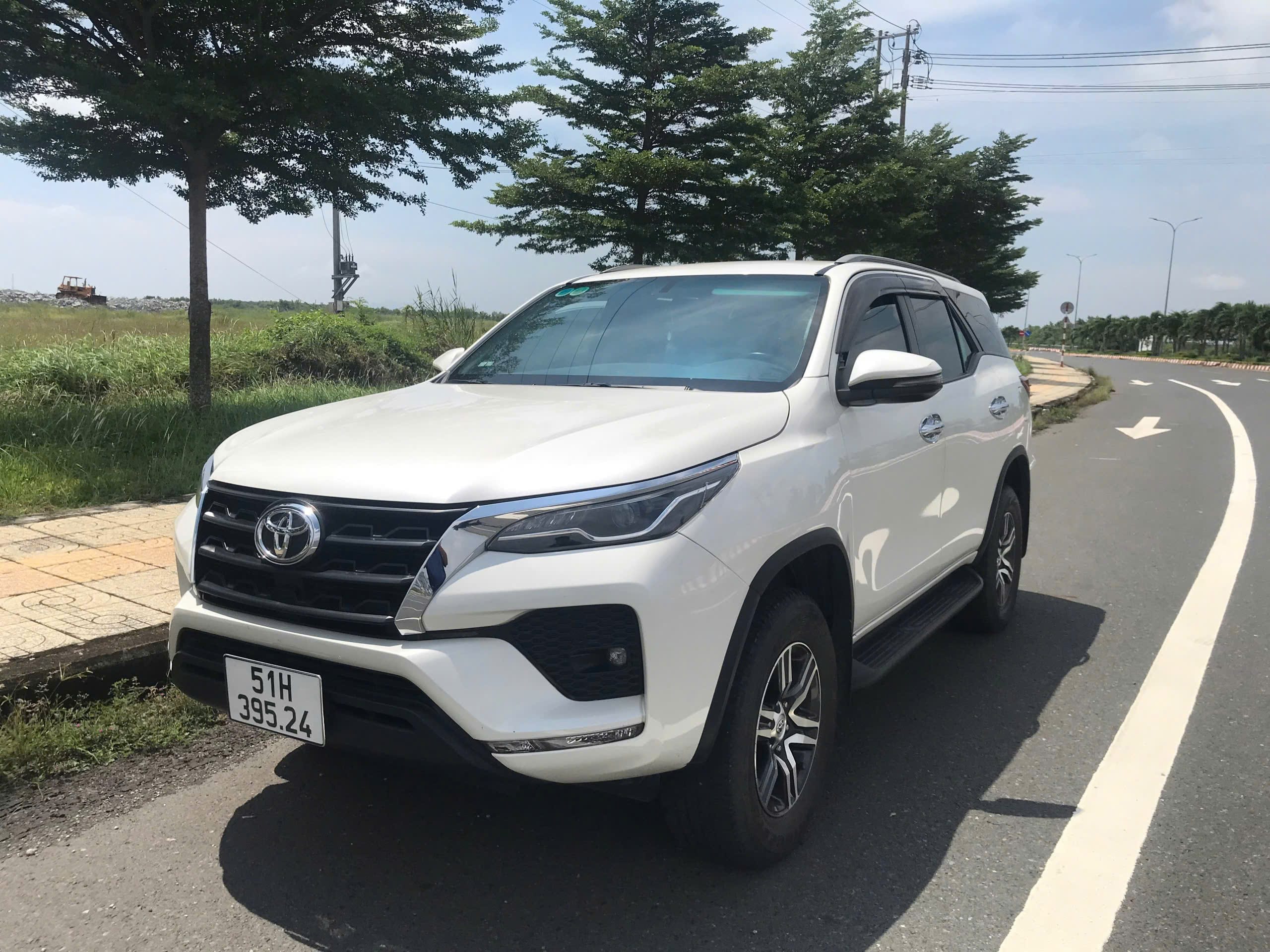 Xe tiện chuyến Ti Travel